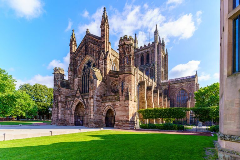 ludlow-hereford-cathedral-2303-istock-1345966402